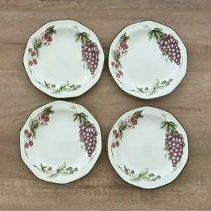 Churchill Fruit‎ 8” Plates Made in Staffordshire England set of 4